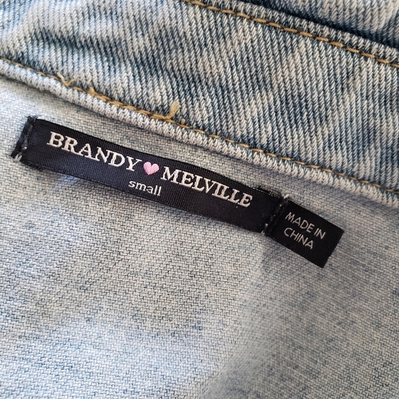 Brandy Melville Denim Jacket - Picture 9 of 10